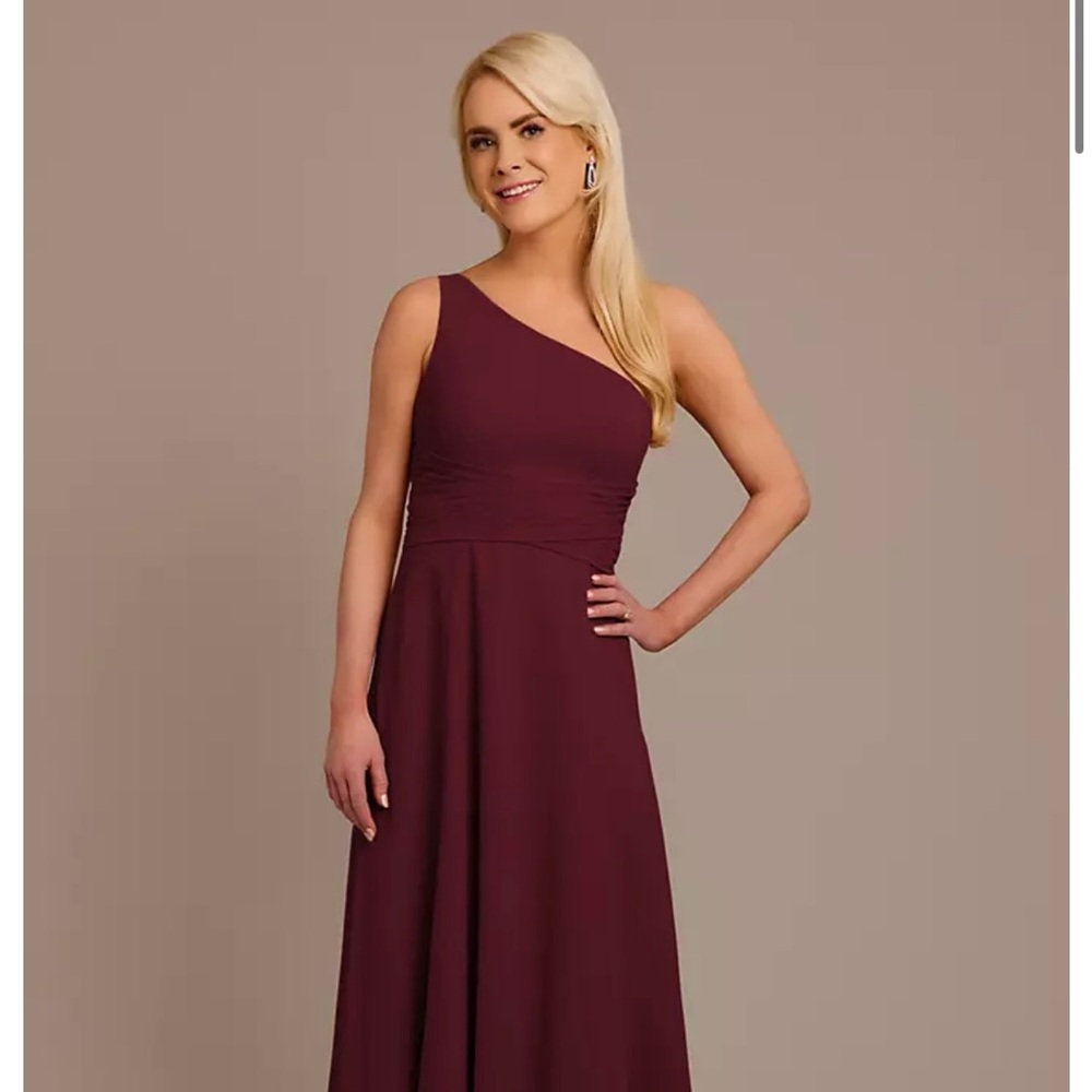 David’s Bridal Chiffon One-Shoulder Dress Sz 8